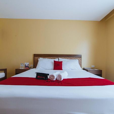 Reddoorz Premium Near Health Centrum Banica Roxas City Exterior photo