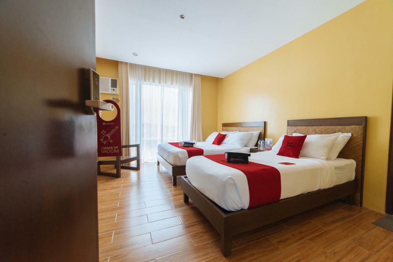 Reddoorz Premium Near Health Centrum Banica Roxas City Exterior photo
