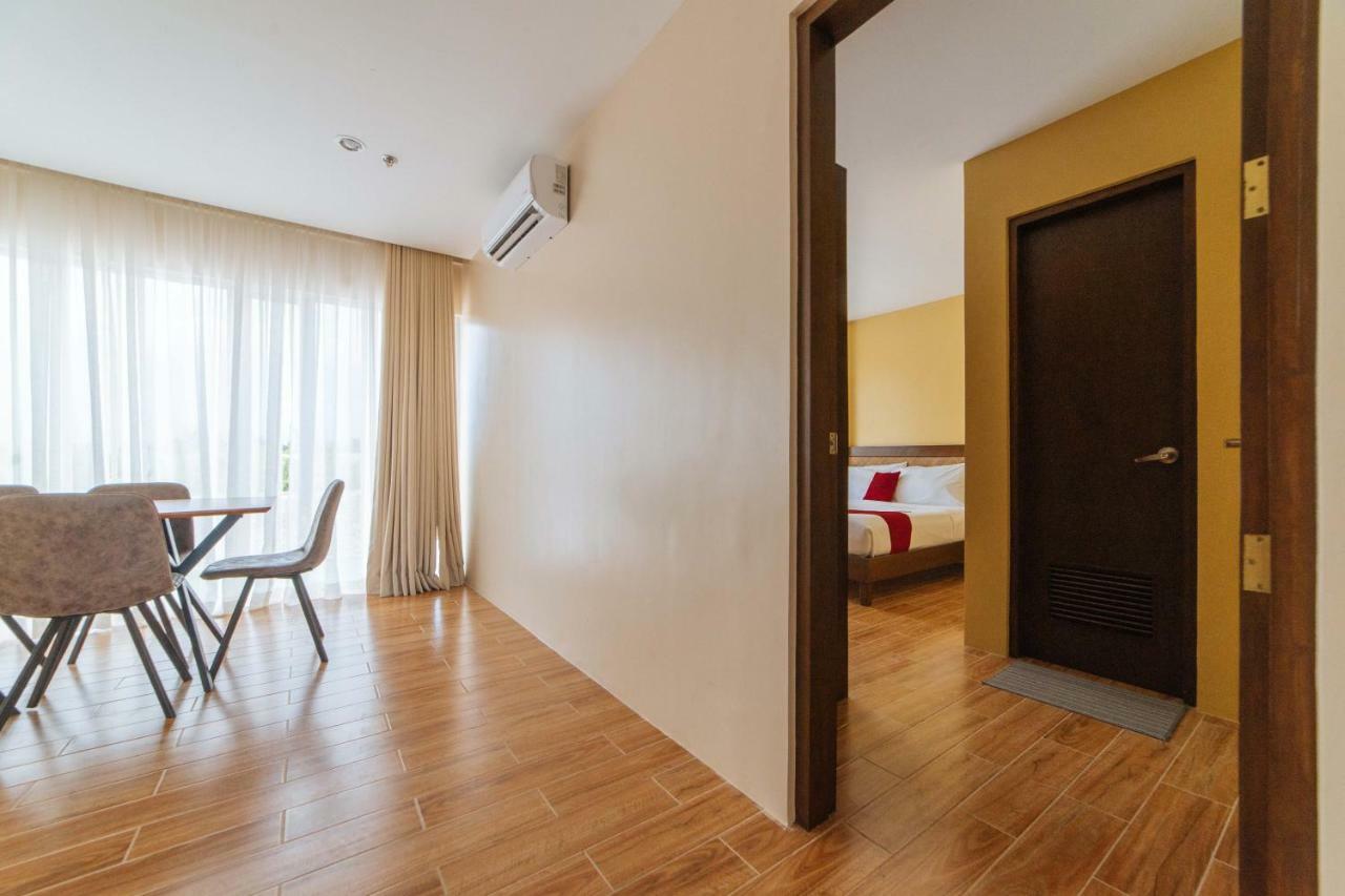 Reddoorz Premium Near Health Centrum Banica Roxas City Exterior photo